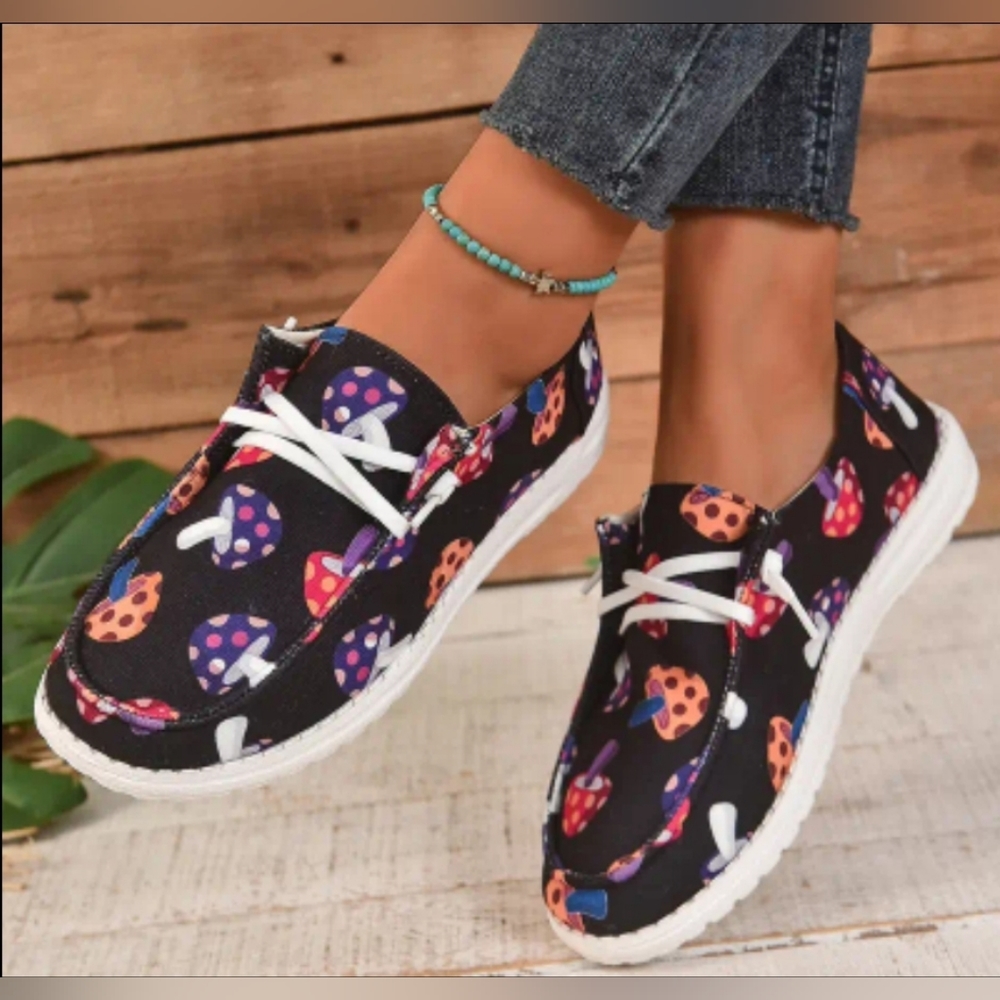 Women's Size 10.5 Mushroom Print Lightweight & Comfortable Walking Shoes - Picture 5 of 8